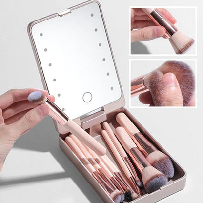🔥  Großer Verkauf 49% Rabatt 🌈Reise-Makeup-Pinselset mit LED-Licht-Spiegel