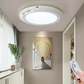 Wiederaufladbare Deckenleuchte mit Bewegungssensor, diese tragbare LED-Leuchte ist energieeffizient und wird mit Fernbedienung geliefert.  Es bietet drei einstellbare Lichtfarben und mehrere Helligkeitsstufen, so dass es für Innenschränke geeignet ist
