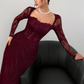 Maxikleid mit langen Ärmeln und Spitzenbesatz, figurbetont