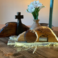 Die Osterszene und das Kreuz des leeren Grabes